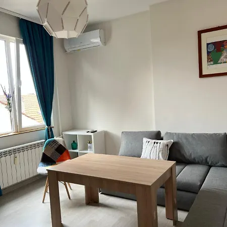 Апартамент Vitosha 60 София